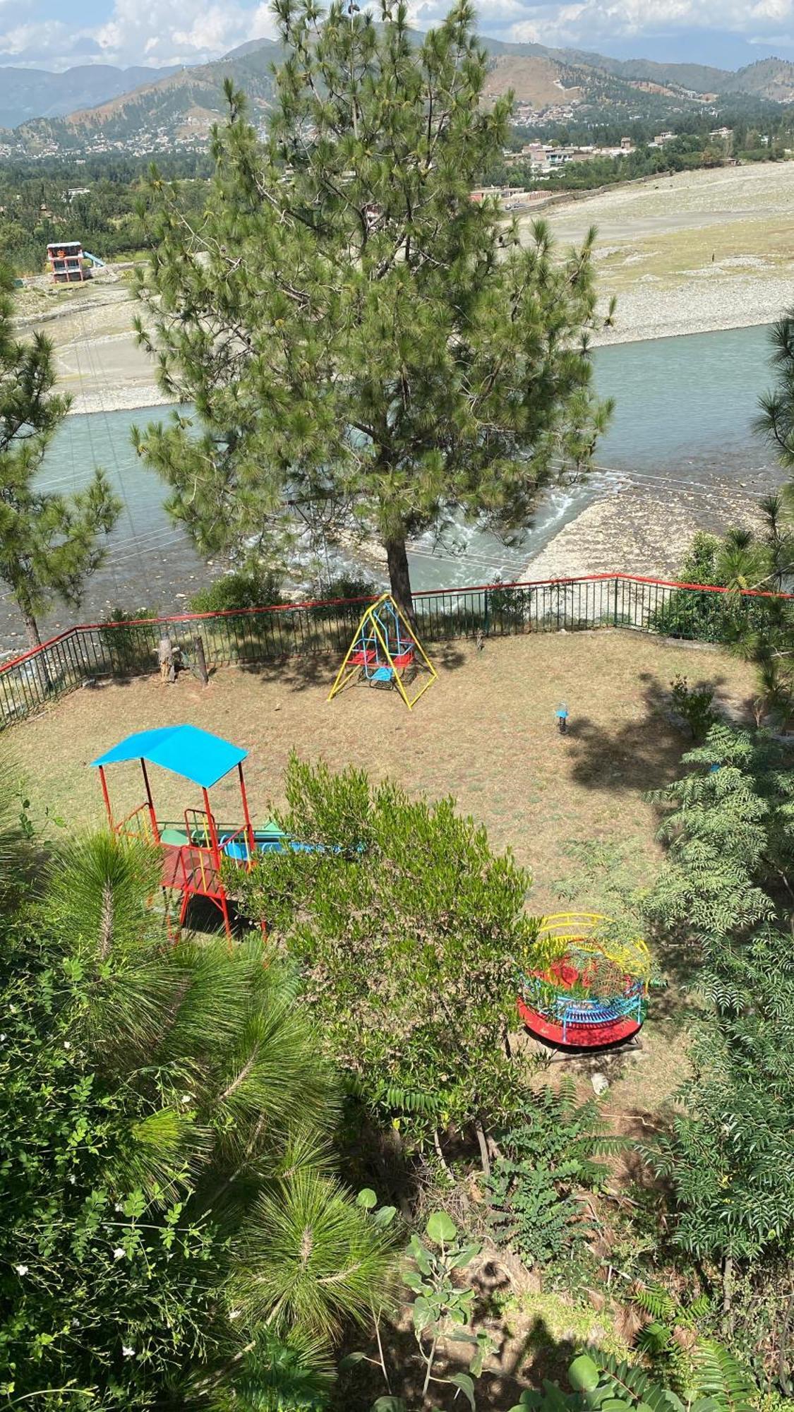 Rock City Resort Mingora Exteriör bild