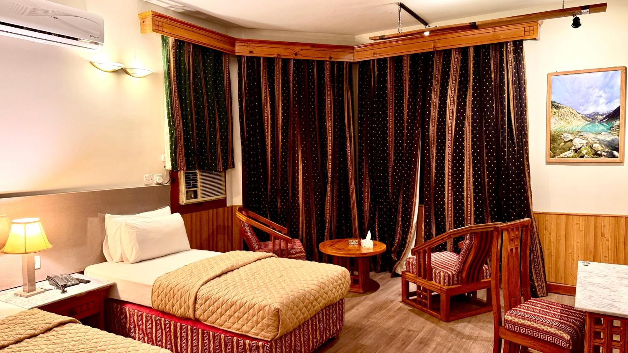 Rock City Resort Mingora Exteriör bild